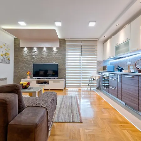 Apartment Golden Dream *